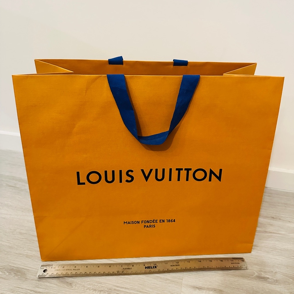 Designer Authentic Louis Vuitton Shopping Bag (large)